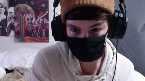 David Fox online show from December 15, 4:50 am