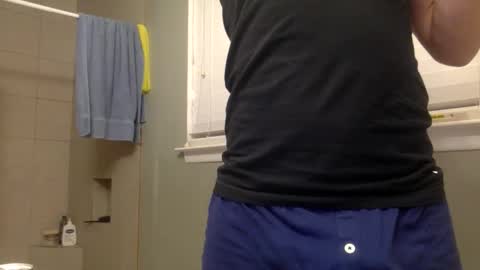 Snapshot of xxx2100 chatting on March 28, 5:40 am xxx2100 online show from March 28, 5:40 am