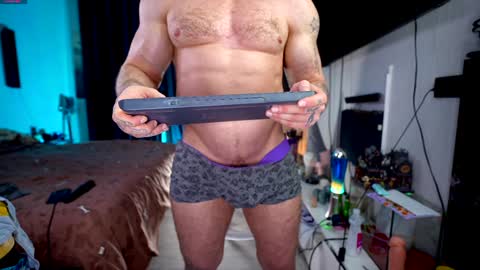     online show from March 10, 9:29 pm