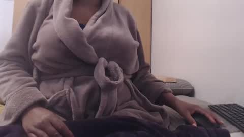 Ayanda online show from February 19, 1:50 pm