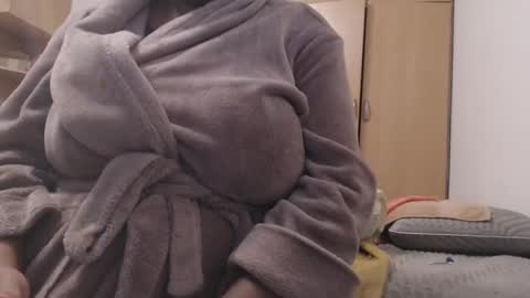 Ayanda online show from February 19, 11:46 pm