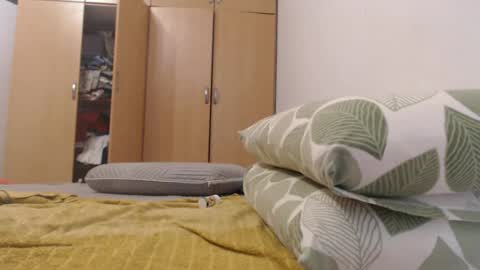 Ayanda online show from February 22, 11:57 am