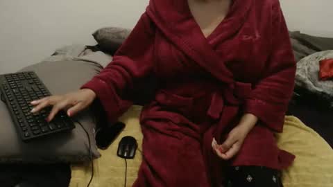 Ayanda online show from November 27, 2:19 pm