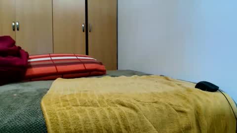 Snapshot of xxxbustybabe27x chatting on June 2, 5:59 pm Ayanda online show from June 2, 5:59 pm
