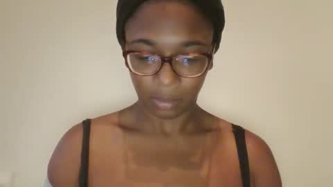 Danielle online show from November 26, 10:00 pm