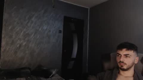 xxxdonpuiuuxxx online show from December 16, 8:08 am