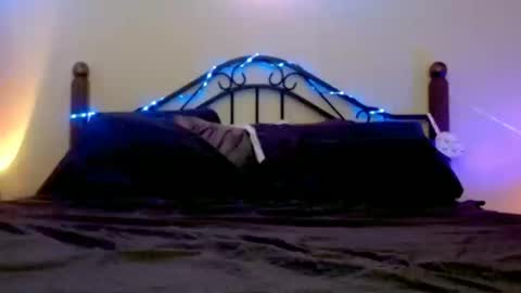 XXXGrillCheese online show from October 17, 9:56 am