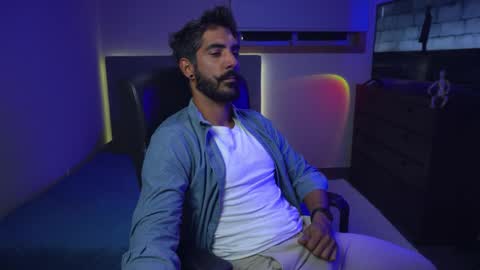 Snapshot of xxxhabibi chatting on September 25, 5:27 pm xxxhabibi online show from September 25, 5:27 pm