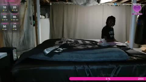 xxxjrstrokesxxx online show from November 8, 11:03 pm