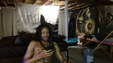 xxxjrstrokesxxx online show from November 15, 5:38 am