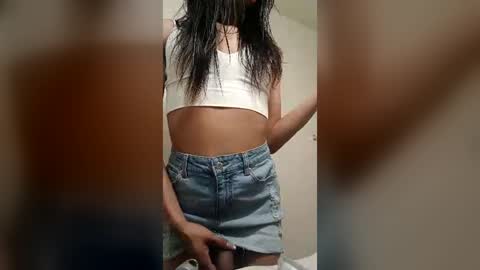 Snapshot of xxxlexxyxxx chatting on June 24, 10:14 am Xoxolexxyyyxoxo online show from June 24, 10:14 am