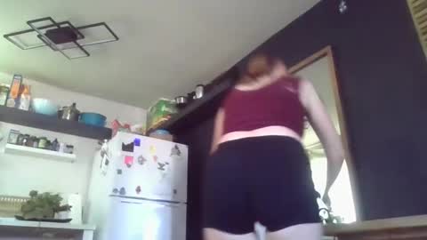 Snapshot of xxxlolalovexxx chatting on September 23, 9:07 pm Lola online show from September 23, 9:07 pm