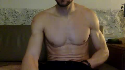 Snapshot of xyandr1 chatting on April 13, 1:11 am xyandr1 online show from April 13, 1:11 am