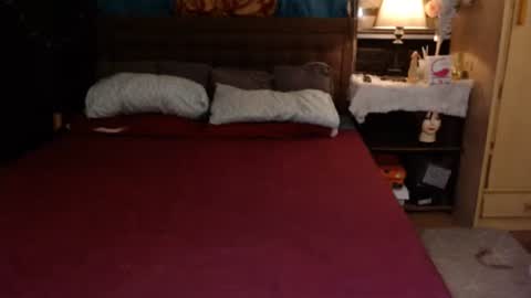 Snapshot of xyourtastyprincess chatting on September 17, 12:01 am Angela online show from September 17, 12:01 am