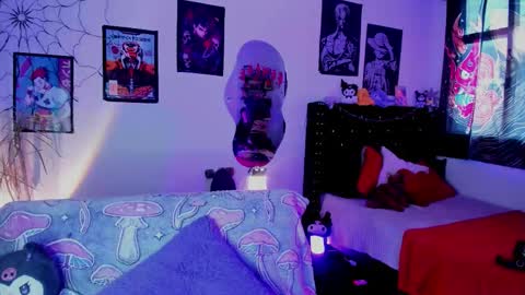 Snapshot of xzerox_ chatting on February 3, 10:26 pm xzerox_ online show from February 3, 10:26 pm