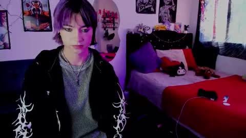 Snapshot of xzerox_ chatting on February 16, 5:20 pm xzerox_ online show from February 16, 5:20 pm