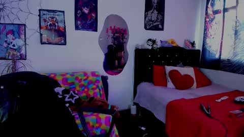 Snapshot of xzerox_ chatting on February 20, 5:35 pm xzerox_ online show from February 20, 5:35 pm