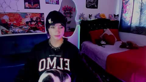 Snapshot of xzerox_ chatting on February 26, 5:34 pm xzerox_ online show from February 26, 5:34 pm