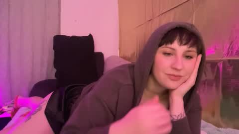 Jinx online show from April 22, 8:17 am