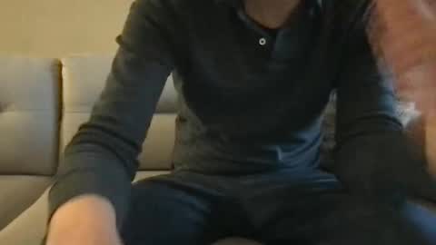 Snapshot of y355060 chatting on April 10, 10:14 pm y355060 online show from April 10, 10:14 pm