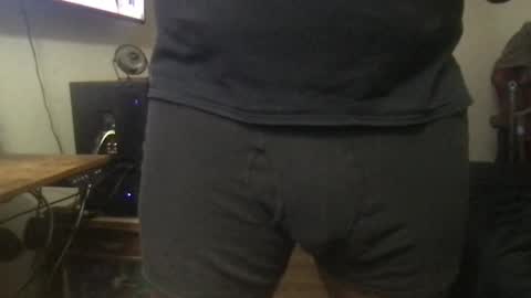 Snapshot of yaboislutty chatting on February 11, 10:37 am YaBoiSlutty online show from February 11, 10:37 am