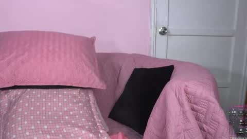 petronila online show from September 18, 1:18 am