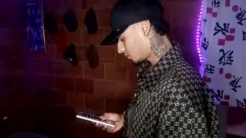 Yajz online show from October 14, 3:40 am