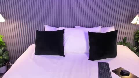 Yalezka online show from March 29, 4:56 am