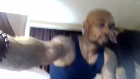 YallFav0rit3couple online show from March 6, 9:11 pm