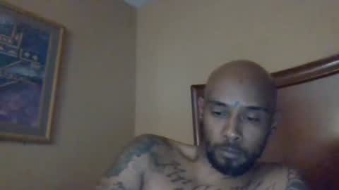 YallFav0rit3couple online show from March 13, 6:42 am