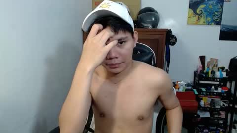 Snapshot of yamati21 chatting on January 8, 9:06 pm Eian online show from January 8, 9:06 pm