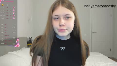 yamatobrodsky1 online show from September 9, 5:56 pm