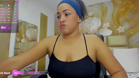 Naomi online show from November 18, 7:18 pm