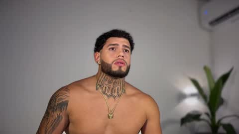 yamp sambrano online show from November 20, 12:55 am