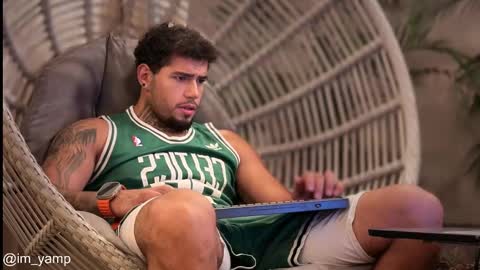 yamp sambrano online show from February 21, 11:39 pm