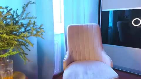 Snapshot of yan_rizen chatting on February 24, 12:16 pm Yan online show from February 24, 12:16 pm