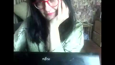 Snapshot of yanafiesta chatting on October 18, 8:59 am yanafiesta online show from October 18, 8:59 am