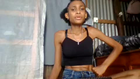 Littleyanah online show from June 24, 12:15 pm