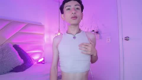 Snapshot of yangshy chatting on December 17, 12:00 pm YANG online show from December 17, 12:00 pm