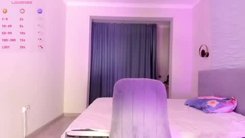 Yana online show from December 21, 8:27 pm