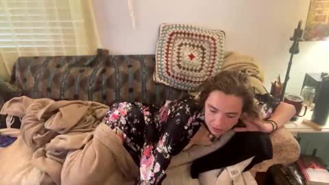 yanyanpixie online show from September 9, 2:16 pm