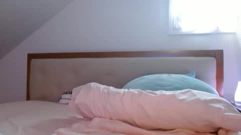 Snapshot of yarabrynnn chatting on September 30, 4:45 pm YARA online show from September 30, 4:45 pm