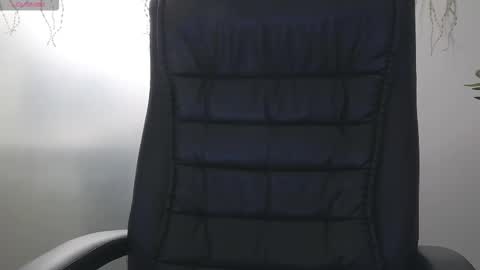 Yara online show from December 15, 4:17 am