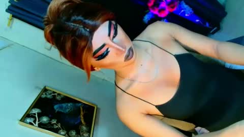miss yasii online show from October 16, 3:46 pm