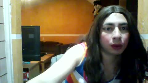 Yasmin Paez online show from January 5, 5:30 am