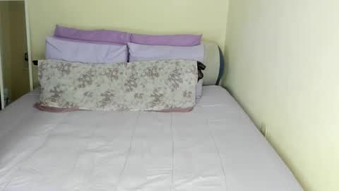 Yasmina online show from December 17, 1:50 am