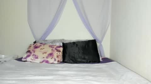 Yasmina online show from September 19, 2:13 am