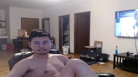 yawnimhorny online show from September 19, 7:54 am