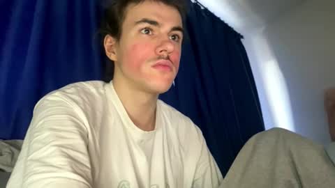 yayay333 online show from January 14, 1:39 pm