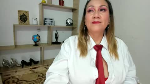 yayita online show from October 8, 2:25 pm